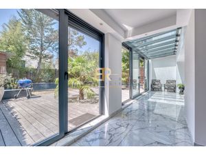 MAISON FAMILIALE - REFAITE À NEUF