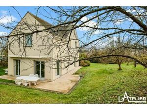 Maison 7 pièces 196 m²