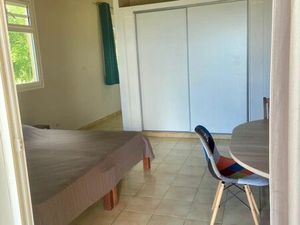 Studio ventilé vue mer Pérou Marin