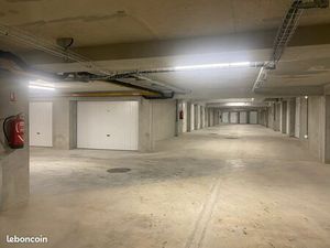 Garage PMR à louer à Vetraz-Monthoux