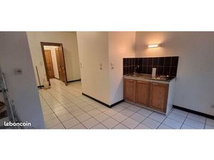 Cambrai loue T2 quartier ST Roch