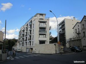 Studio 29 m2 avec balcon Résidence de standing Vanves livraison sept 2018