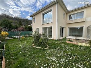 Appartement 4 pièces 91 m²