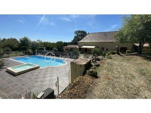 Maison en pierre de 266 m² à Lalinde