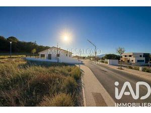 Terrain constructible viabilisé à vendre