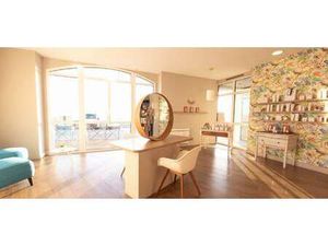 Vente Bureaux et commerces à Concarneau (29900) : à vendre / Concarneau