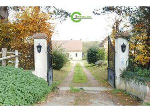 Vente Demeure d'exception Piscine à La Ferté-Bernard (72400) : à vendre Piscine / 335m² La