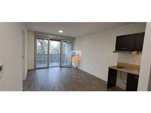 Location Appartement 2 pièces à Bouguenais (44340) : à louer 2 pièces / 41m² Bouguenais