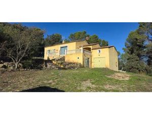 Villa T5 de 92 m2 avec garage et atelier