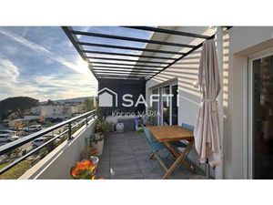 13600 - LA CIOTAT - Appartement T3 de 58 m2 avec terrasse de 14 m2  vue mer er 2 places de