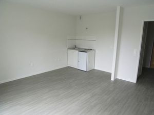 Secteur Courlancy  agréable studio en résidence