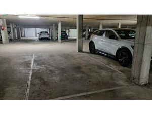 Place de parking sous sol