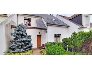 Maison mitoyenne au calme avec 3 chambres