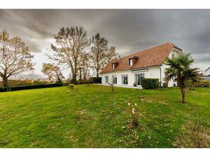 Belle maison traditionnelle de 6 pièces avec vue sur les Pyrénées