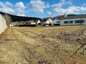 EXCLUSIVITÉ – Terrain constructible de 1 000 m² au coeur de