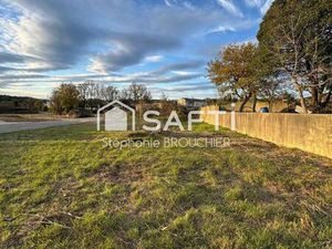 Terrain constructible viabilisé à vendre