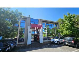 Location Local Professionnel 89m² MEYREUIL 13590