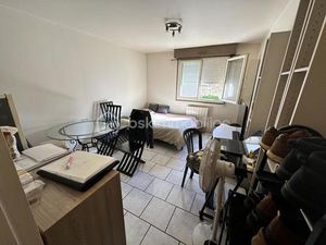 Studio en centre-ville d'Ozoir-la-Ferrière