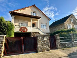 Maison Viry Chatillon 6 pièce(s) 121.40 m2