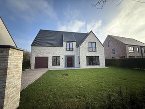 Huis te huur in Gent met 4 slaapkamers