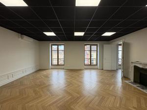 BUREAUX A LOUER A ROANNE - BANQUE DE FRANCE - HYPER CENTRE