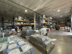 Location local d'activités VENDARGUES 600 m²