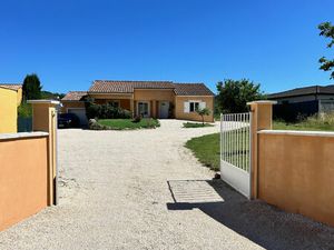 Vente maison 5 pièces 110 m² Vallon-Pont-d'Arc (07150)