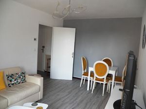 Location appartement 2 pièces 41 m² à Carcassonne (11000)