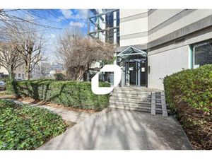 Location Local Professionnel 164m² LYON 9ème