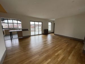 Location Appartement 4 pièces 83m² VICHY 03200
