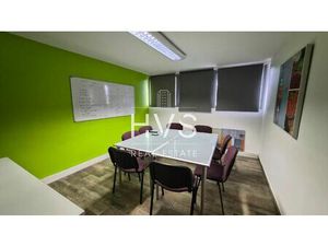 Location Local Professionnel 204m² AIX EN PROVENCE 13290