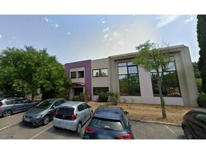 Location Local Professionnel 173m² MEYREUIL 13590