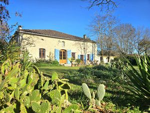 MAISON EN PIERRE T5 - 170M² A LA CAMPAGNE / PROCHE MONTREAL