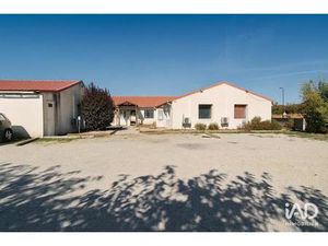 Vente Murs commerciaux 930 m²