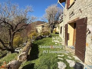 Vente maison 4 pièces 130 m² à Prads-Haute-Bléone (04420)  183 600 €