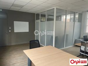 BUREAU A LOUER
