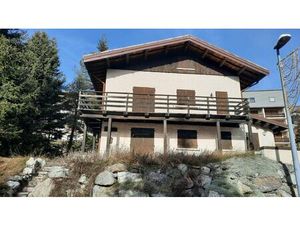 Achat Maison 8 pièces 183m² MONTGENEVRE 05100