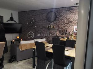 Maison traditionnelle de 100 m² à Puiseux-En-France