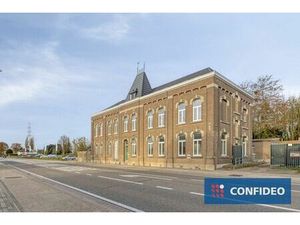 Gerenoveerde eengezinswoning in historische site