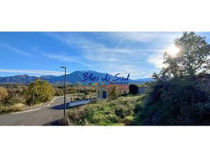 Terrain avec vue sur le Canigou
