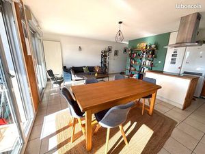 Appartement T3 – 71 m² – Vue Panoramique  Calme & Lumineux