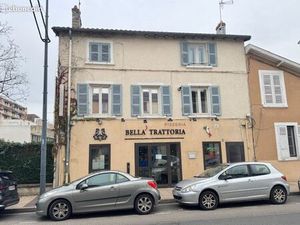 Immeuble de rapport. Villefranche sur saone