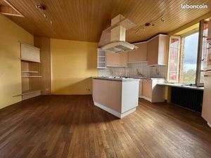 Immeuble 165 m² Elliant