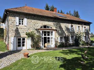 Propriété de luxe à vendre à Ambierle : 980 000€ | 349m²