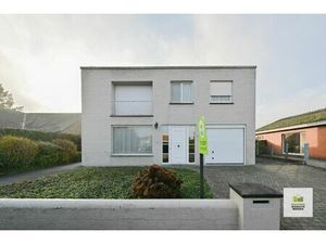 Rustig gelegen woning met 5 slaapkamers op 673m2