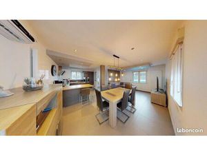 Maison F4 de 71 m²  2 chambres  terrasse  garage à Hayange