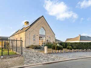 Statige en veelzijdige woning met karakter  energiezuinig comfort én prachtige tuin  op to