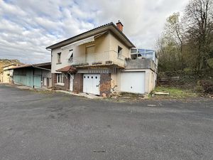 Vente maison 4 pièces 132 m² à Saint-Affrique (12400)  215 000 €