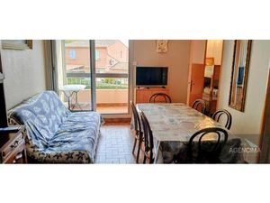 Appartement T2 cabine au pied des commerces et de la plage