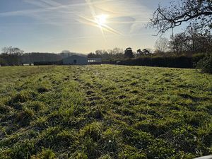 Terrain constructible 700 m2  CRAM-CHABAN